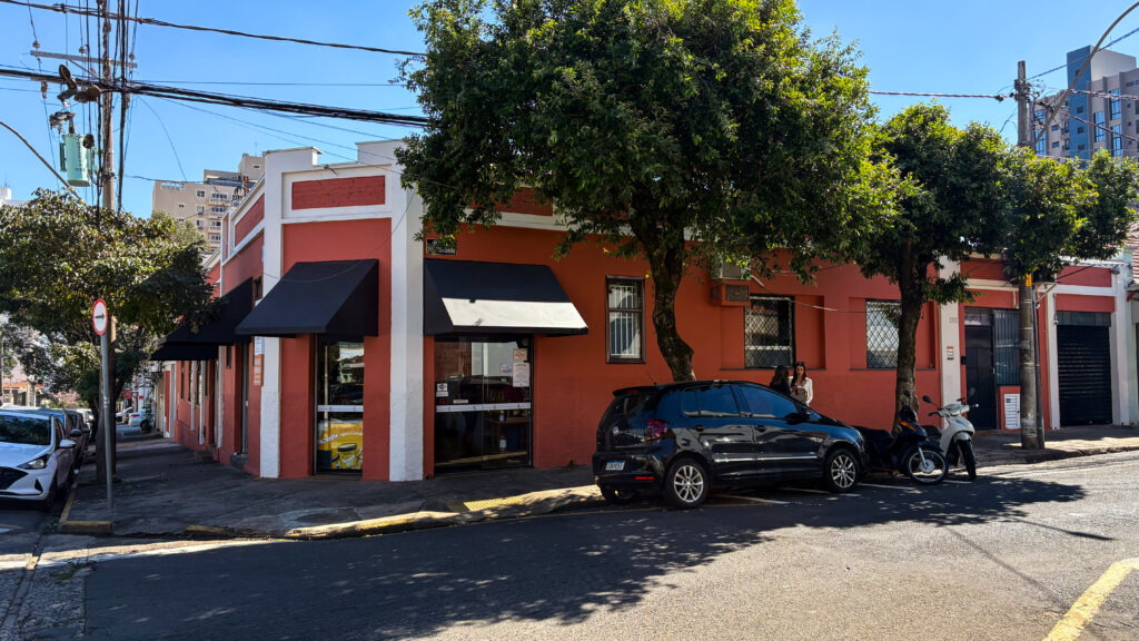 restaurante e rotisserie marrom glacê em Piracicaba Rua Dona Eugênia, 673 - São Dimas - Piracicaba